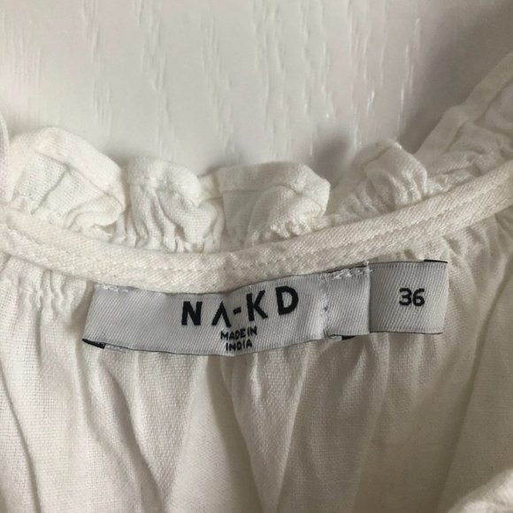 NA-KD cropped frilled detailed top - Picture 5 of 7